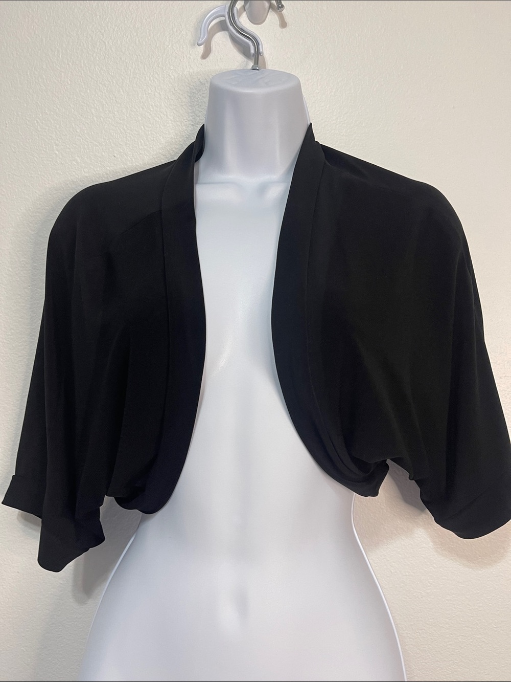 B. Smart Black Open-Front Bolero Shrug